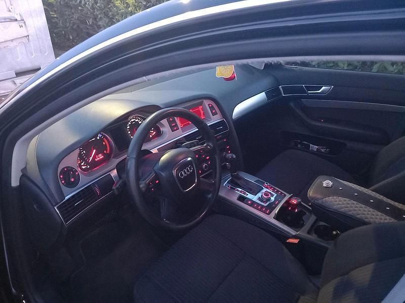 Schwarz Gebraucht 2008 Audi A6 Kombi | 4.100 € - Bild 1/4