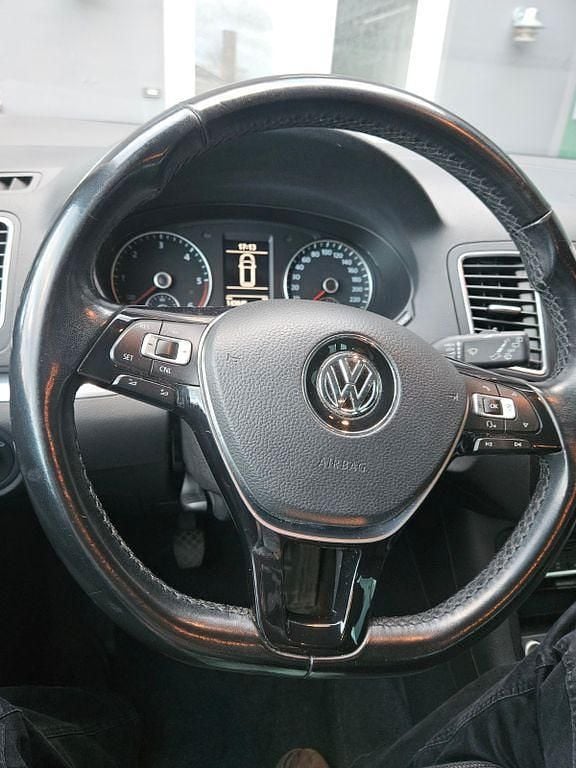 Gebraucht VW Sharan Comfortline 150 PS (110 kW) 2017 Grau Van / Kleinbus