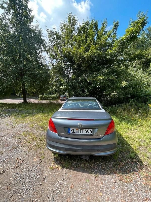 Grau Gebraucht 2007 Peugeot 207 CC Cabrio | 900 € (Superpreis) - Bild 1/4