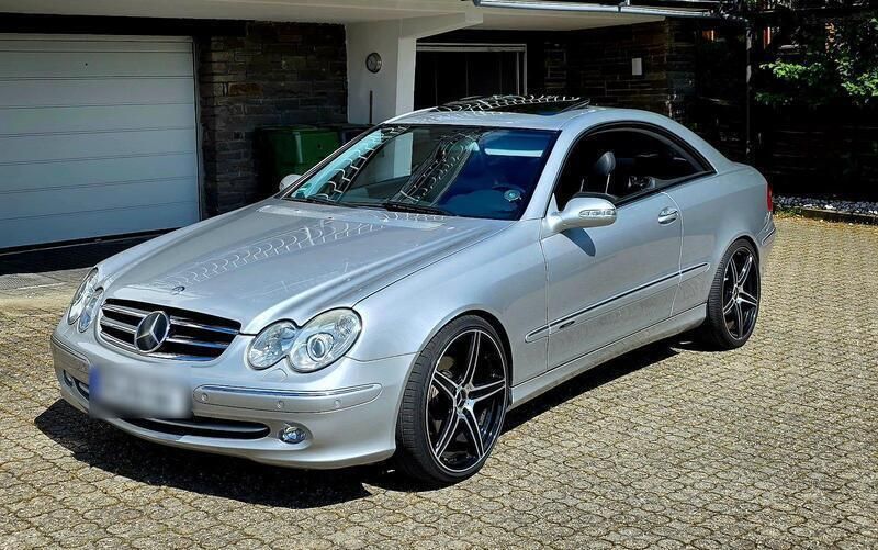 Silber Gebraucht 2002 Mercedes CLK320 Coupé | 7.600 € (Teuer) - Bild 1/4