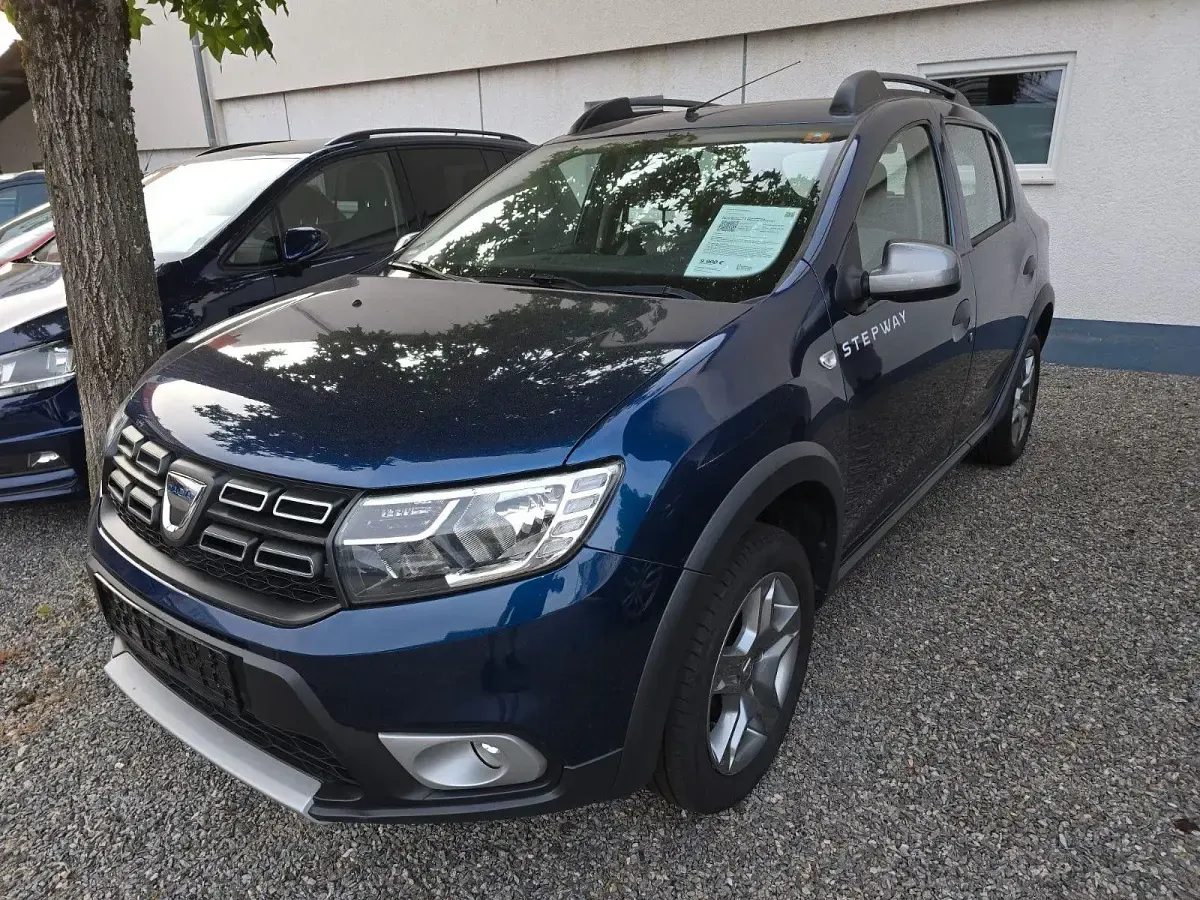 Gebraucht Dacia Sandero Essentiel 90 PS (66 kW) 2019 Blau SUV