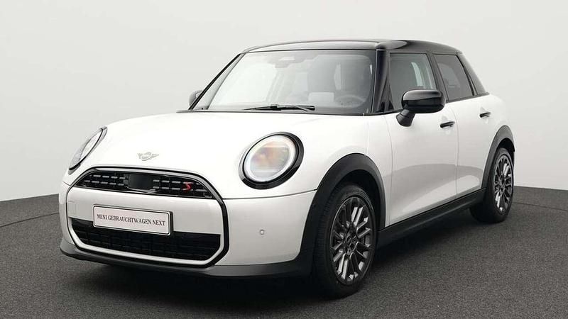 Weiß Gebraucht 2024 Mini Cooper S Classic Kleinwagen | 30.658 € (Etwas zu teuer) - Bild 1/4