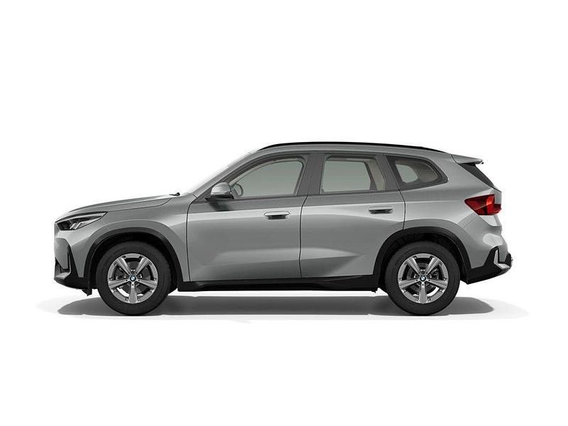 Neu BMW X1 156 PS (114 kW) 2025 Blau SUV