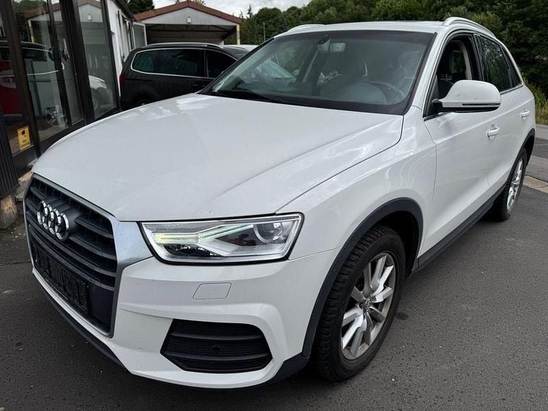 Weiß Gebraucht 2016 Audi Q3 Basis SUV | 14.900 € (Superpreis) - Bild 1/4