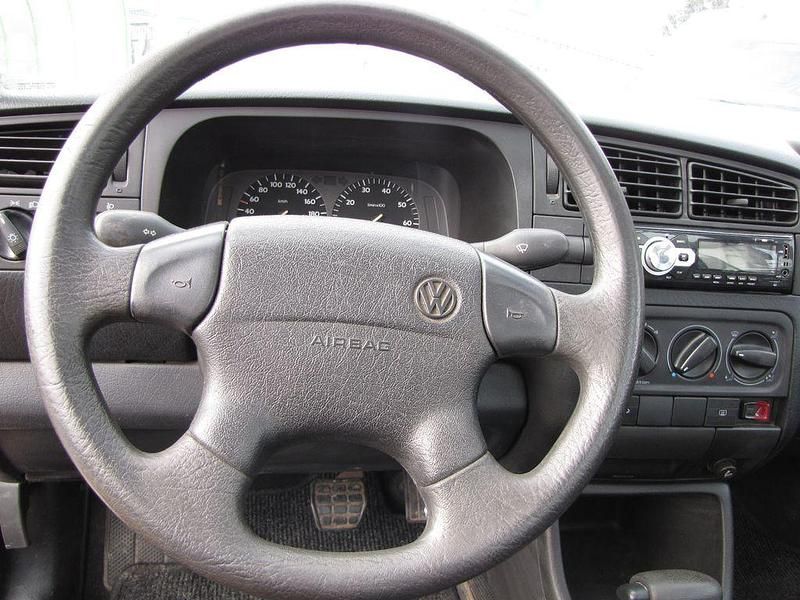 Gebraucht VW Golf III 90 PS (66 kW) 1995 Rot Limousine