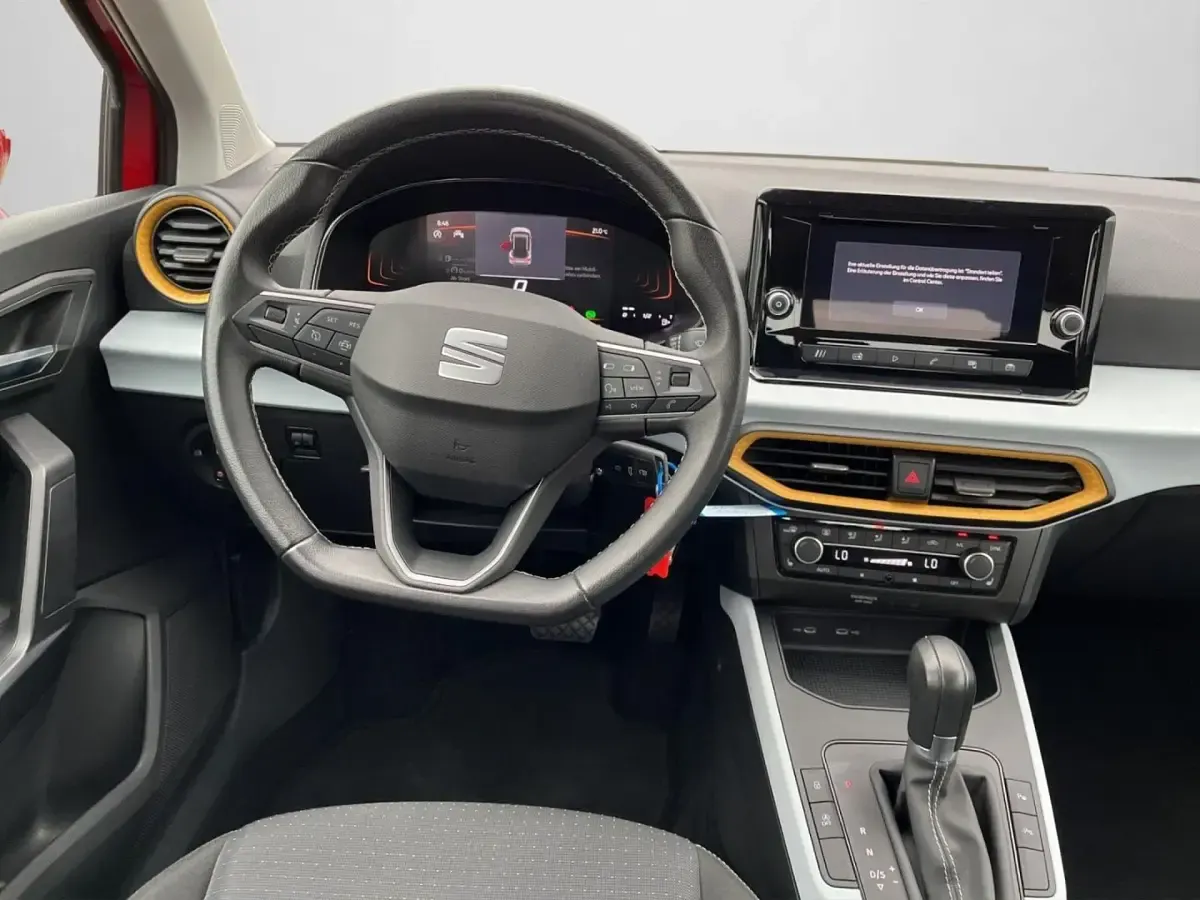 Gebraucht Seat Arona Style 116 PS (85 kW) 2024 Pure rot SUV