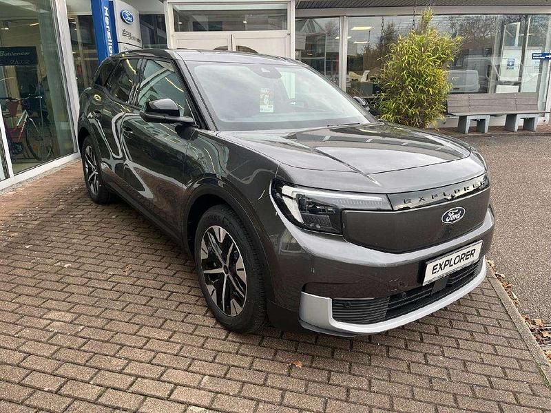 Gebraucht Ford Explorer Extended Range 210 kW (286 PS) 2024 Magneticgrau (metallic) SUV