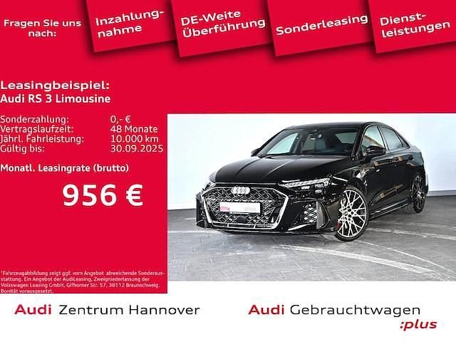 Mythosschwarz metallic Gebraucht 2024 Audi RS3 Ambiente Kleinwagen | 90.390 € - Bild 1/4