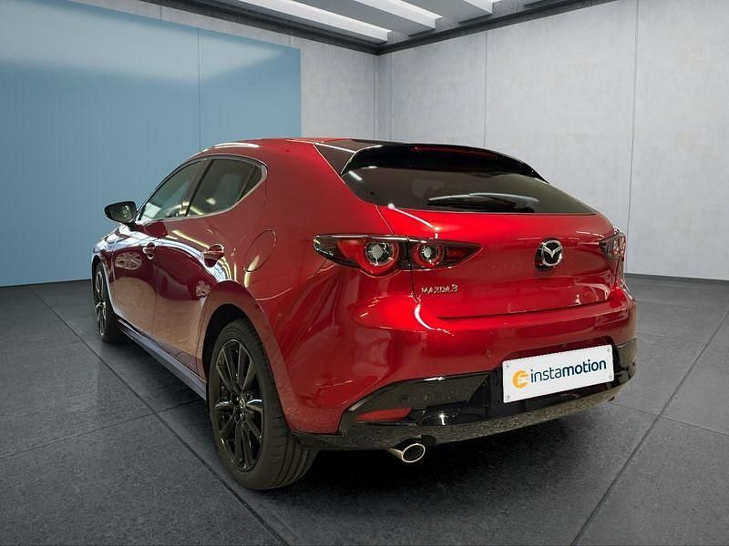 Neu Mazda 3 140 PS (102 kW) 2025 Rot Kleinwagen