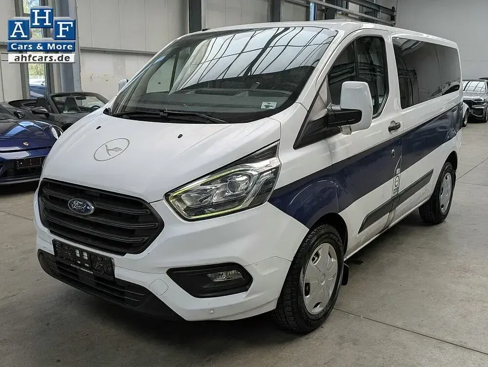 Second-hand Ford Transit Custom Trend 131 CP (96 kW) 2018 Alb Monovolum