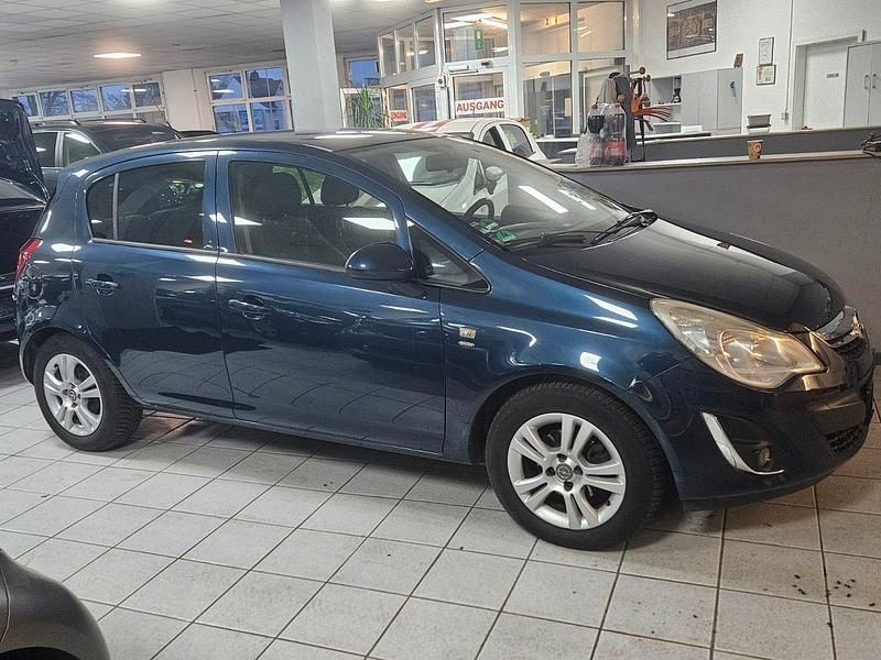 Gebraucht Opel Corsa Innovation 69 PS (50 kW) 2011 Blau Kleinwagen