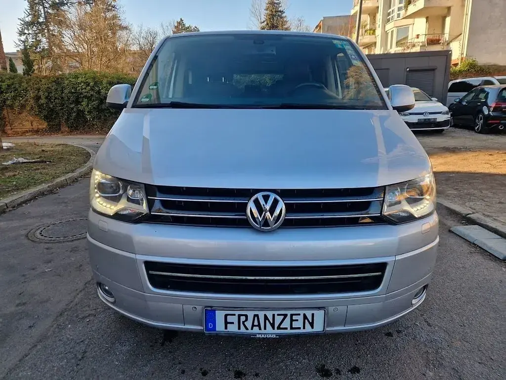 Gebraucht VW Multivan 179 PS (131 kW) 2014 Silber Van / Kleinbus