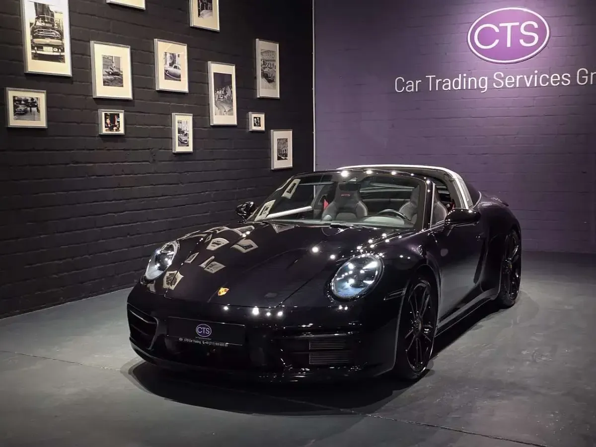 Gebraucht Porsche 911 Carrera 4 GTS Targa 480 PS (353 kW) 2022 Tiefschwarz Cabrio