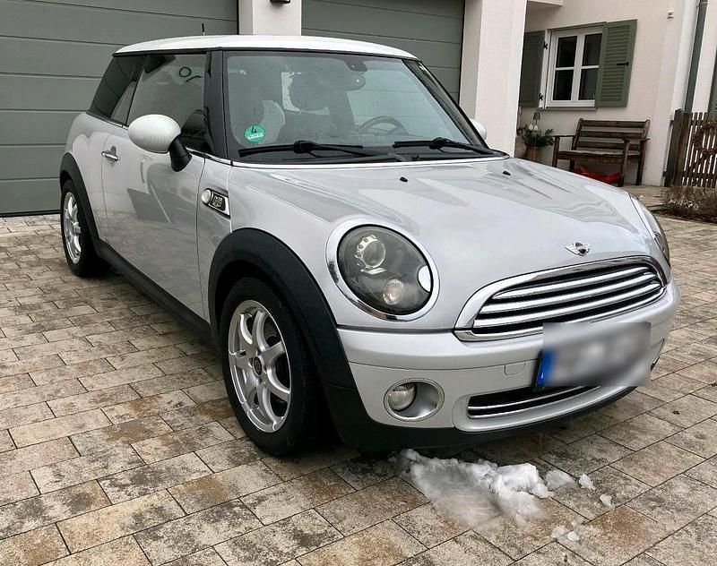 Gebraucht Mini Cooper 120 PS (88 kW) 2009 Silber Kleinwagen