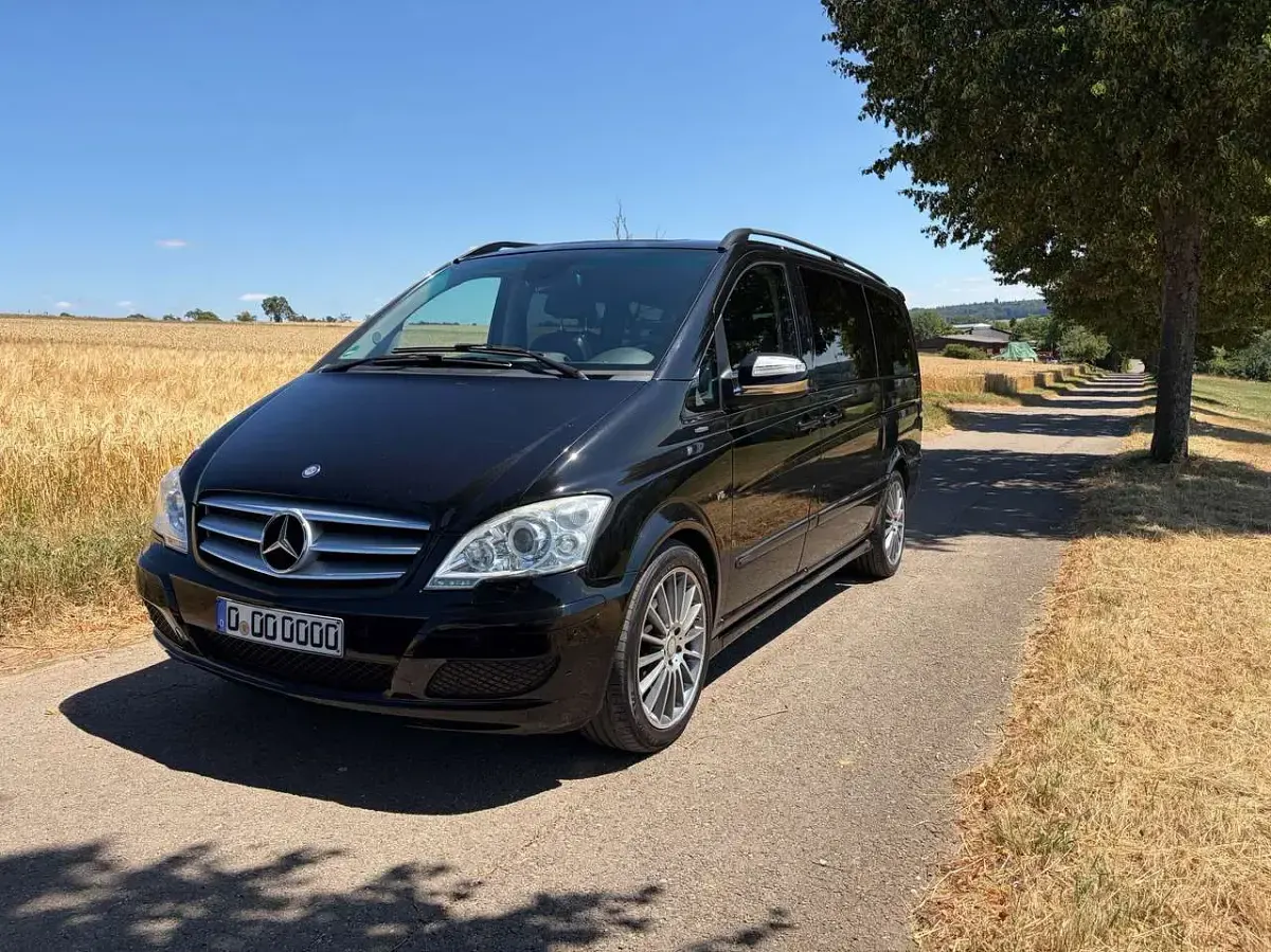 Gebraucht Mercedes Viano Avantgarde Edition 224 PS (164 kW) 2011 Schwarz Van / Kleinbus