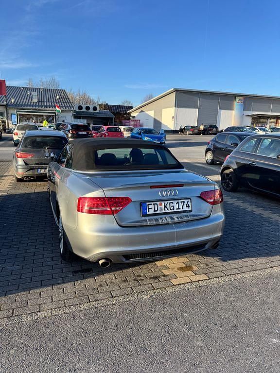 Gebraucht Audi A5 Cabriolet Performance 211 PS (155 kW) 2011 Grau Cabrio