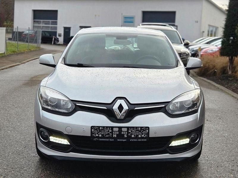 Silber Gebraucht 2014 Renault Mégane Initiale Paris Limousine | 5.999 € (Fairer Preis) - Bild 1/4