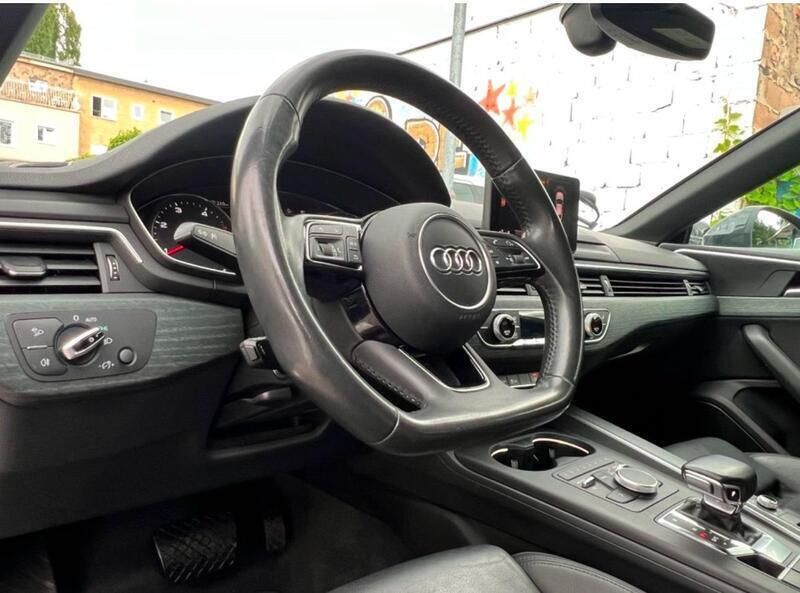 Grau Gebraucht 2018 Audi A5 Sportback Limousine | 22.000 € (Etwas zu teuer) - Bild 1/4