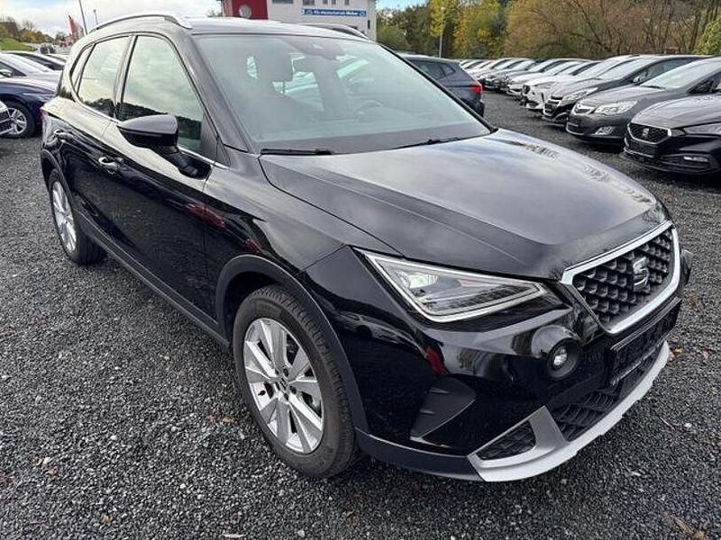 Schwarz Gebraucht 2024 Seat Arona SUV | 18.890 € (Superpreis) - Bild 1/4