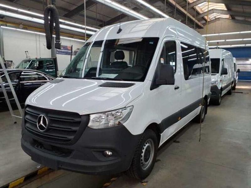 Gebraucht Mercedes Sprinter 170 PS (125 kW) 2024 Arktikweiss Van