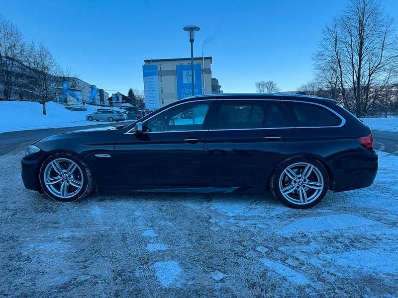 Gebraucht BMW M550 Comfort Edition 381 PS (280 kW) 2013 Schwarz Limousine