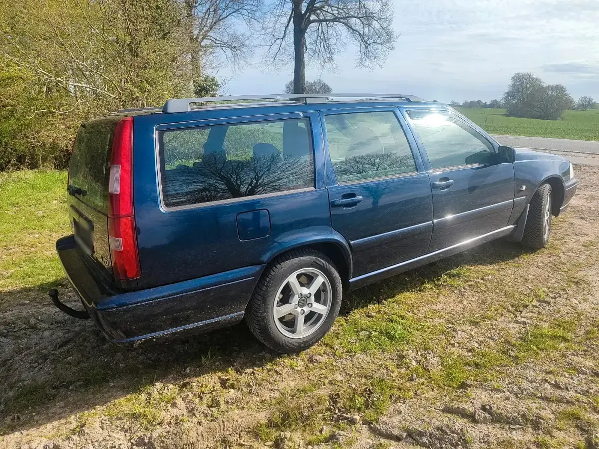 Occasion Volvo V70 140 ch (102 kW) 2000 Bleue Break