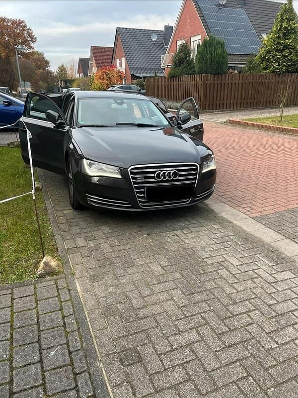 Gebraucht Audi A8 351 PS (258 kW) 2010 Limousine