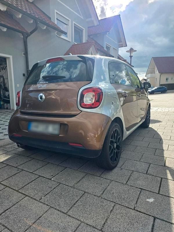 Usado Smart ForFour 90 HP (66 kW) 2017 Castanho Citadino