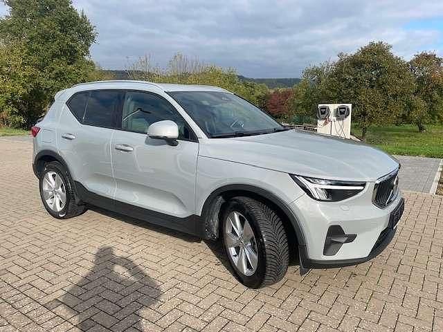 Gebraucht Volvo XC40 145 PS (106 kW) 2024 SUV