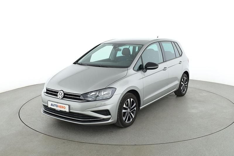 Grau Gebraucht 2019 VW Golf Sportsvan Comfortline Van / Kleinbus | 17.890 € (Fairer Preis) - Bild 1/3