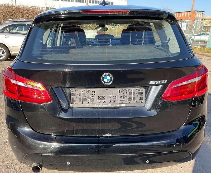 Gebraucht BMW 218 136 PS (100 kW) 2015 Schwarz ii Van / Kleinbus