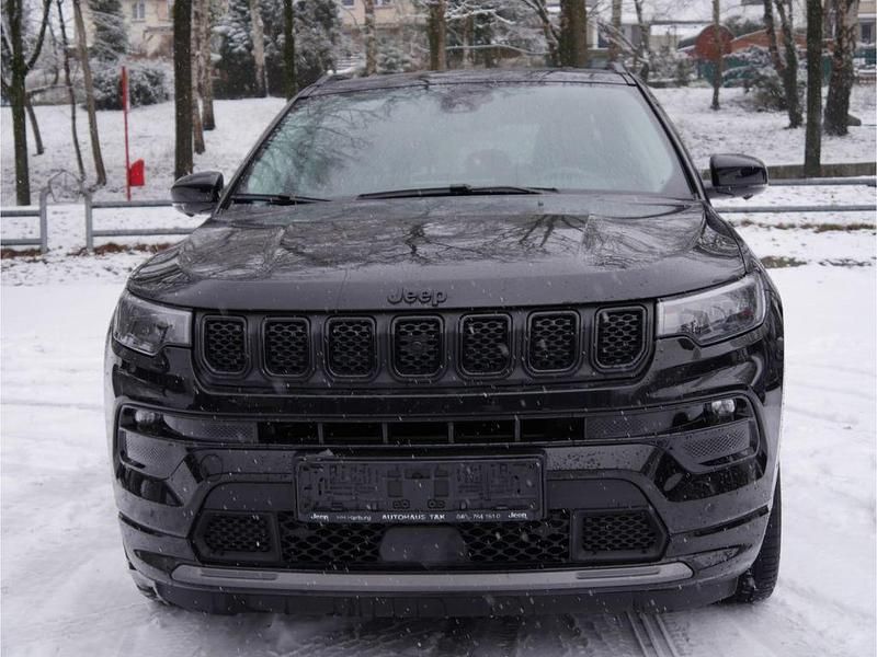 Gebraucht Jeep Compass 131 PS (96 kW) 2023 Schwarz SUV