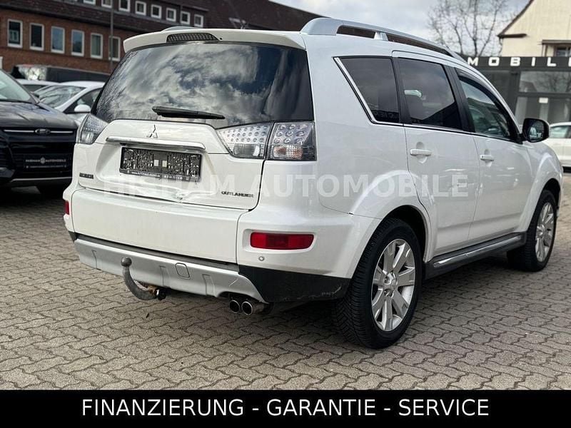 Gebraucht Mitsubishi Outlander Instyle 156 PS (114 kW) 2011 Weiß SUV