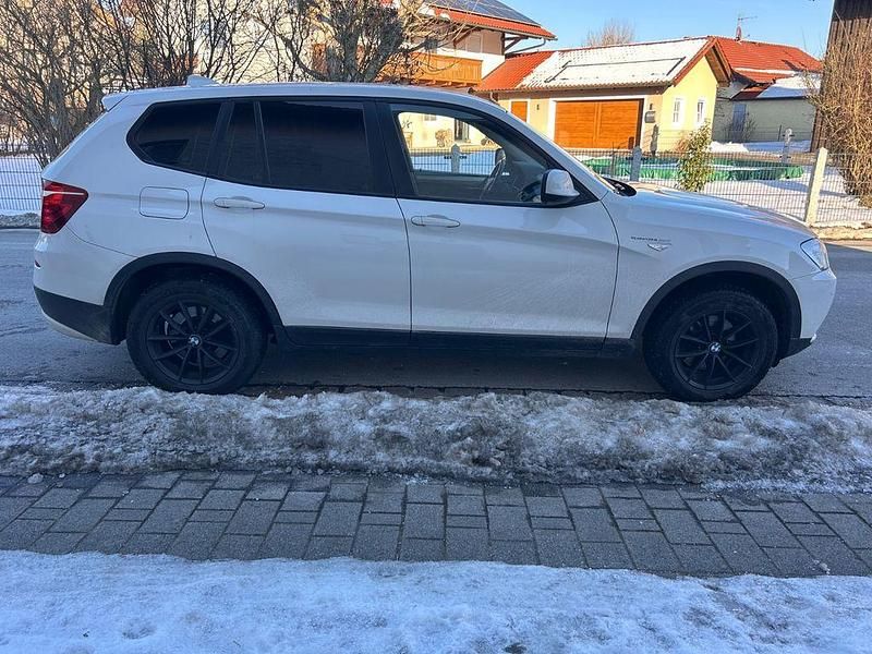 Gebraucht BMW X3 184 PS (135 kW) 2012 Weiß SUV