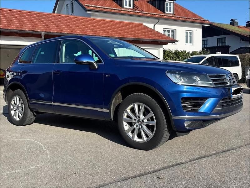 Gebraucht VW Touareg 262 PS (192 kW) 2018 Blau SUV