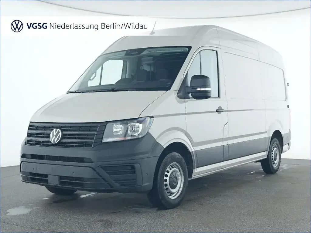 Gebraucht VW Crafter 140 PS (102 kW) 2025 Grau Van