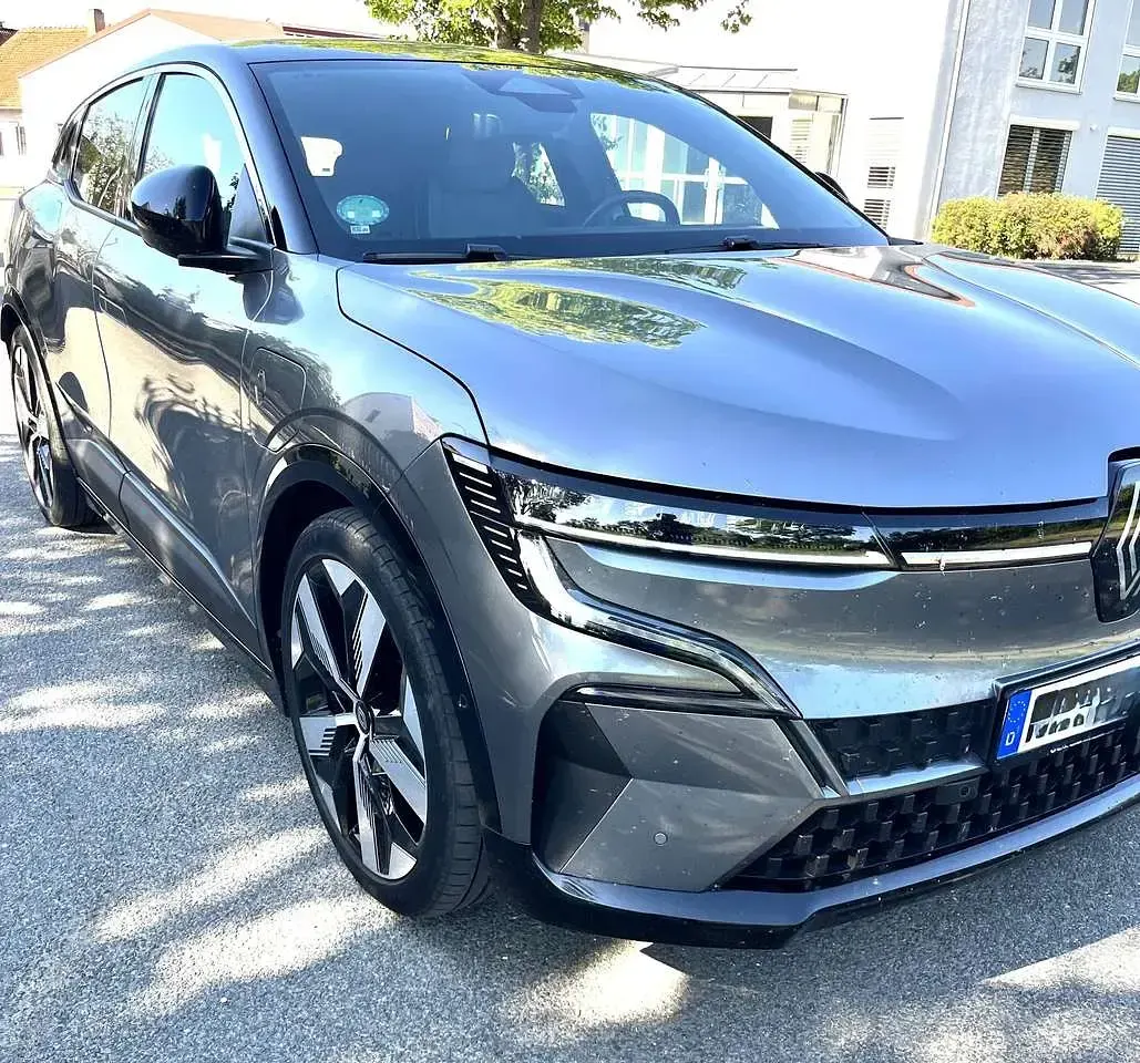 Gebraucht Renault Megane E-Tech Techno 160 kW (218 PS) 2022 Grau Limousine