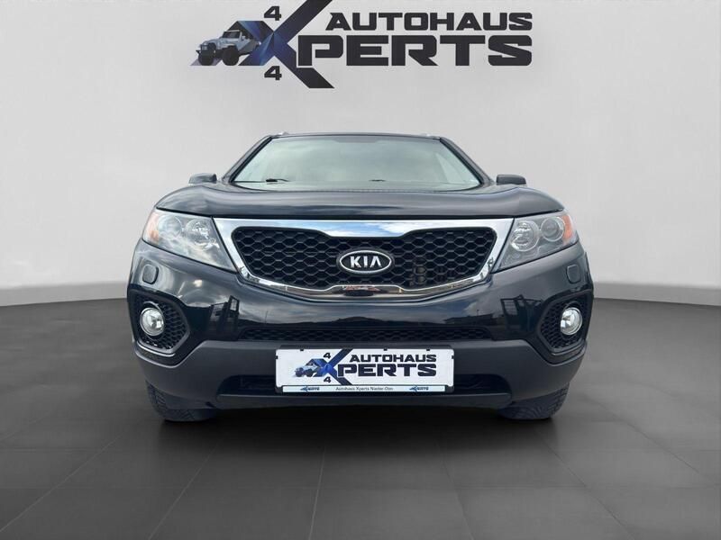 Schwarz Gebraucht 2011 Kia Sorento Spirit SUV | 11.399 € (Teuer) - Bild 1/4
