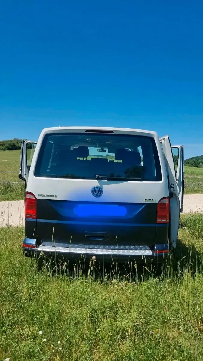 Gebraucht VW Multivan 114 PS (83 kW) 2019 Andere farben Van / Kleinbus
