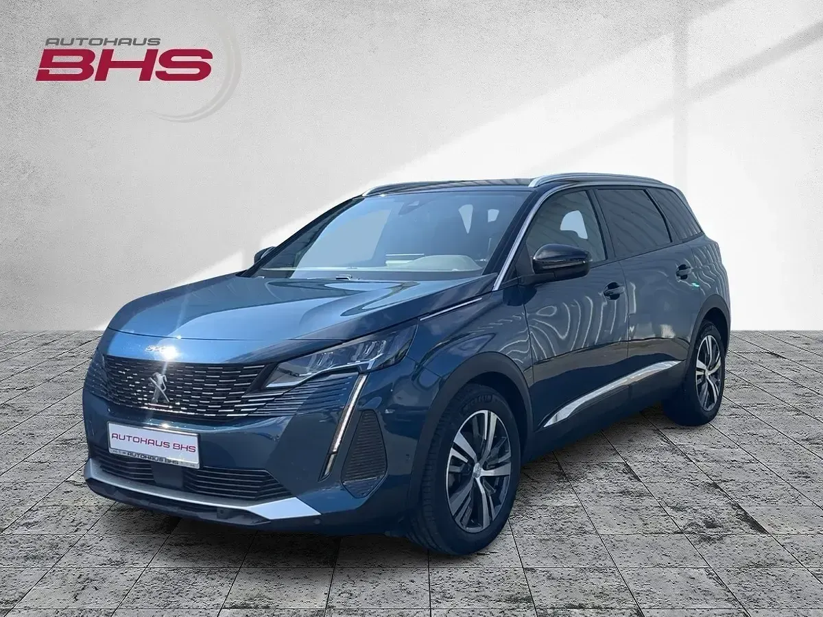 Gebraucht Peugeot 5008 Allure 136 PS (100 kW) 2024 SUV