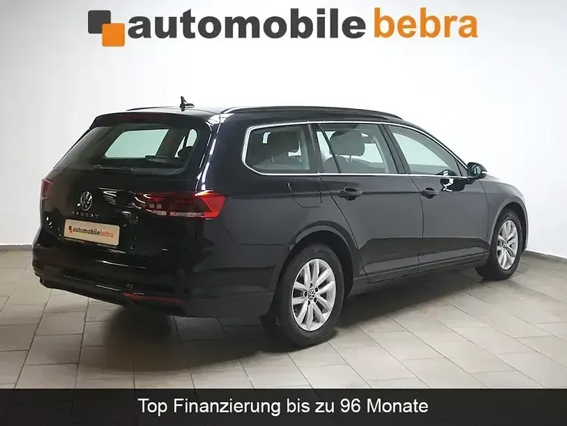 Gebraucht VW Passat Business 150 PS (110 kW) 2022 Deep black Kombi