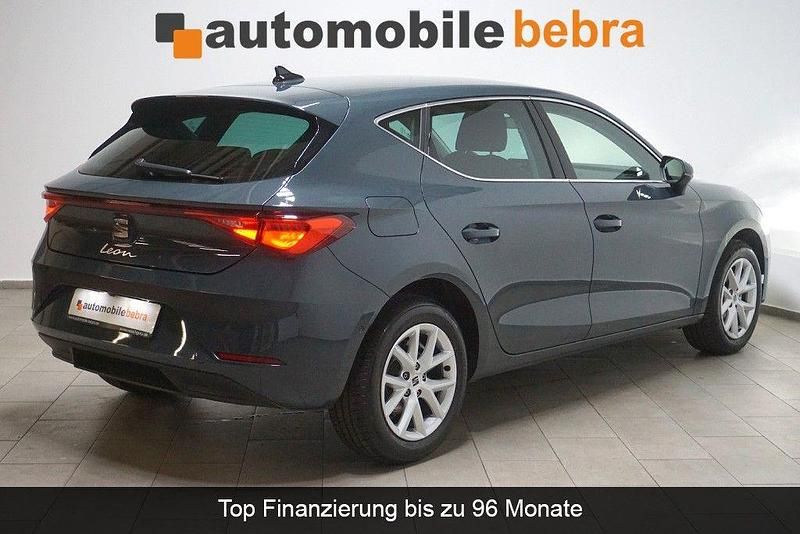 Gebraucht Seat Leon Style 116 PS (85 kW) 2025 Fjord blau Limousine