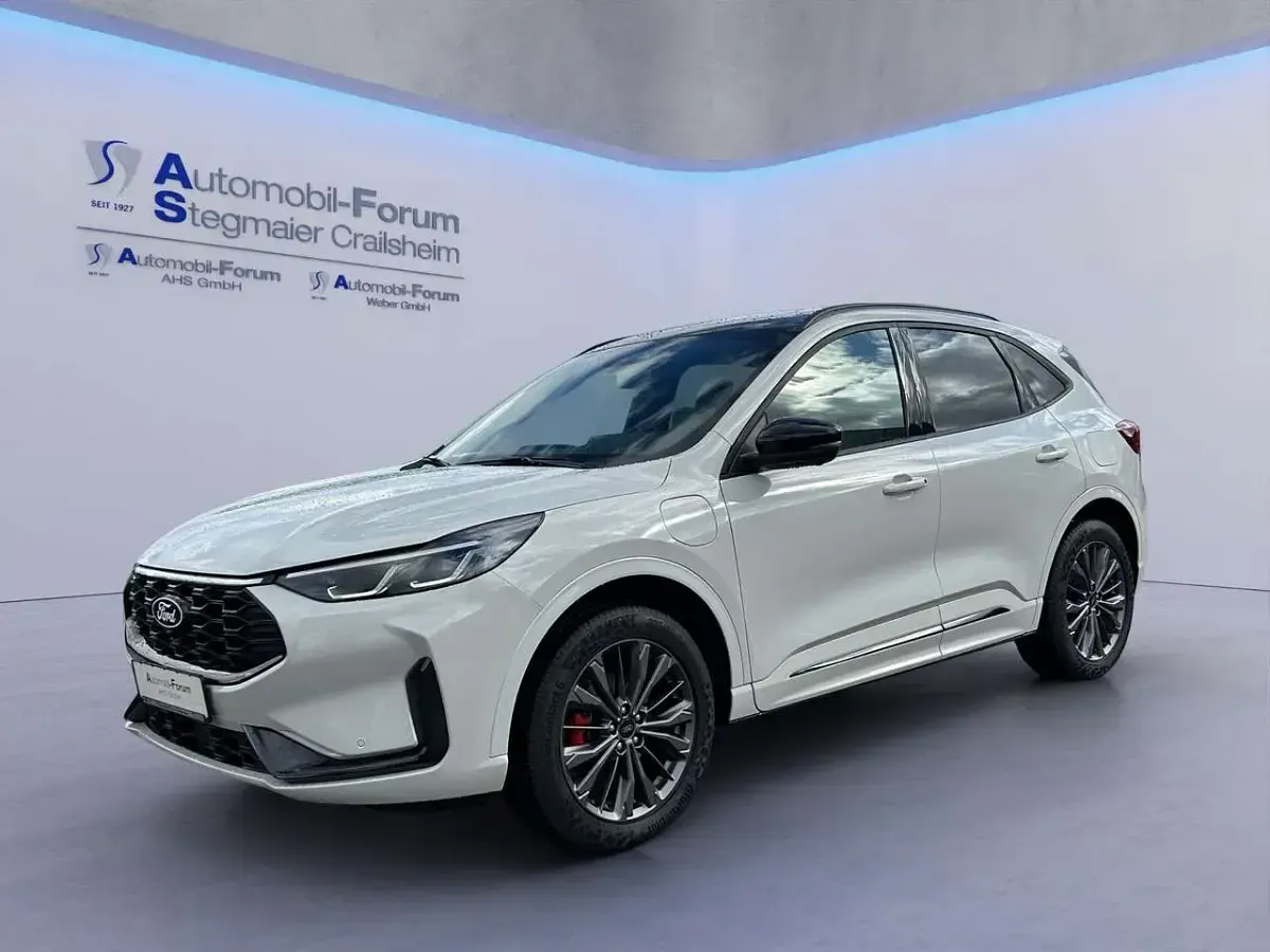 Neu Ford Kuga 242 PS (177 kW) 2026 Metropolis white SUV
