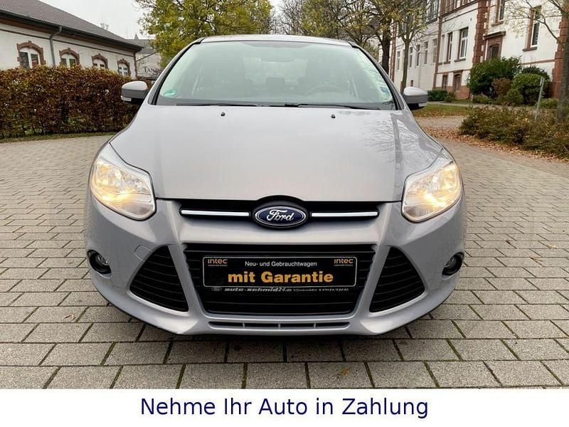 Gebraucht Ford Focus 125 PS (91 kW) 2013 Silber Limousine