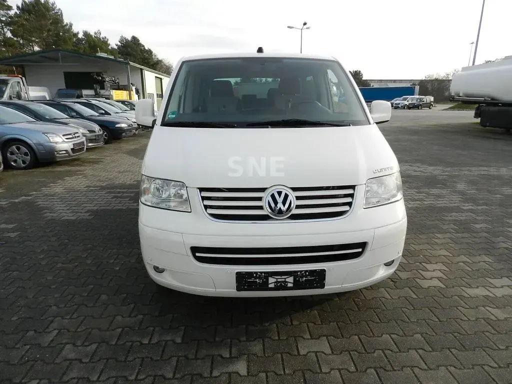 Gebraucht VW T5 United 174 PS (127 kW) 2009 Weiß Van