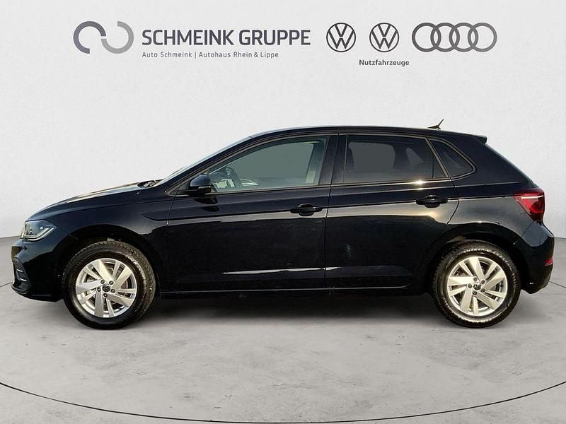 Gebraucht VW Polo Style 95 PS (69 kW) 2025 Deep black perleffekt Limousine
