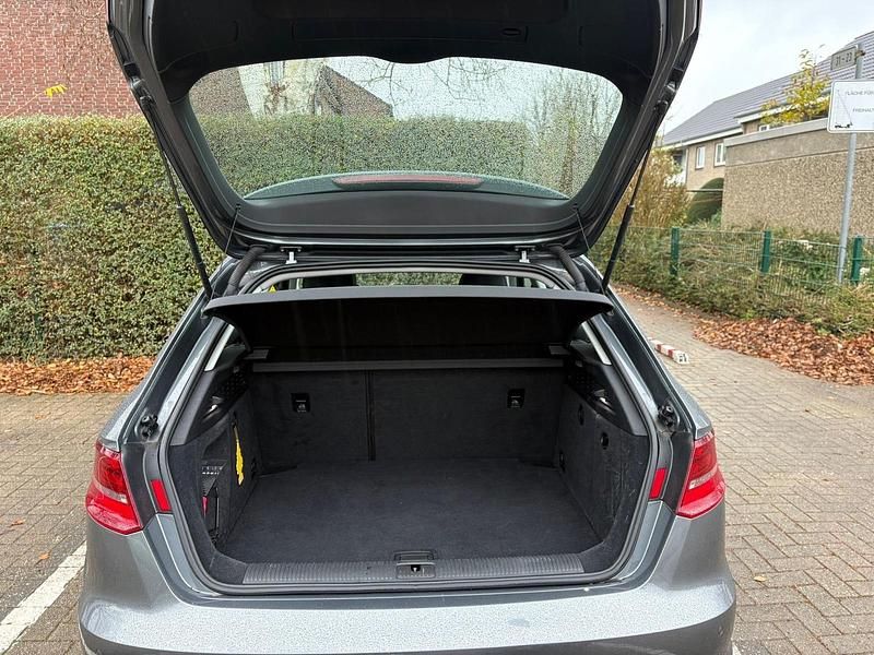 Gebraucht Audi A3 180 PS (132 kW) 2014 Grau Kombi