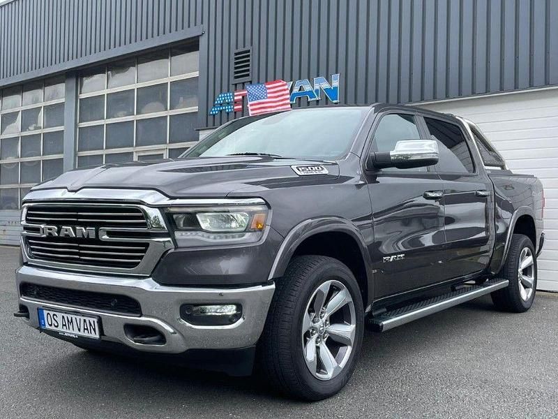 Grau Gebraucht 2019 Dodge Ram Abholung | 39.500 € (Guter Preis) - Bild 1/4