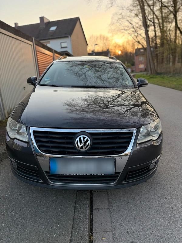 Gebraucht VW Passat 140 PS (102 kW) 2007 Braun Kombi