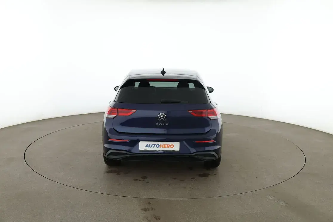 Second-hand VW Golf VII United 116 CP (85 kW) 2021 Albastru Hatchback